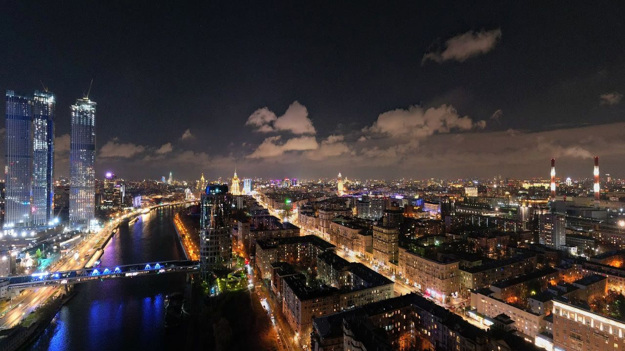 moscow-city-night-wide-01-v1.jpg